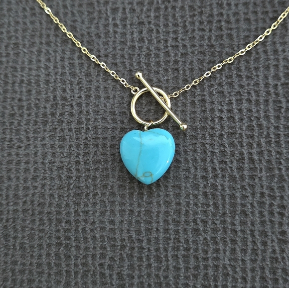 Blue Jade Heart🩵 Pendant Toggle Necklace - NWT - Picture 15 of 16